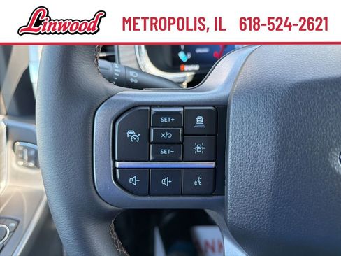 Used 2025 Ford F150 Lariat w/ Equipment Group 501A Mid AWD/4WD image 17
