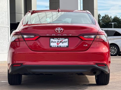 Certified 2023 Toyota Camry LE image 6