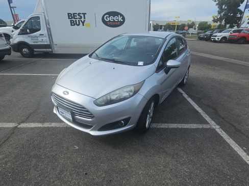 Used 2016 Ford Fiesta SE w/ Equipment Group 201A FWD image 1