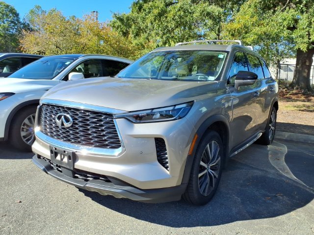 Certified 2023 INFINITI QX60 Sensory w/ Vision Package AWD/4WD image 1