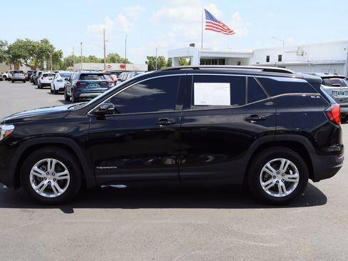 Used 2019 GMC Terrain SLE w/ Driver Convenience Package FWD image 6