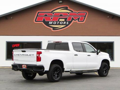 Used 2022 Chevrolet Silverado 1500 LT Trail Boss image 5