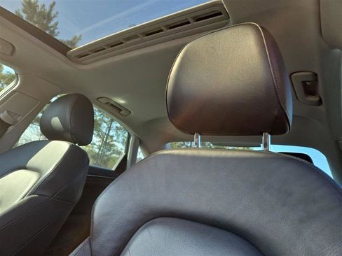 Used 2016 Audi A4 2.0T Premium Plus w/ Technology Package image 11