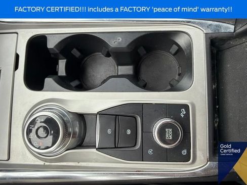 Used 2023 Ford Explorer XLT w/ Equipment Group 202A AWD/4WD image 40