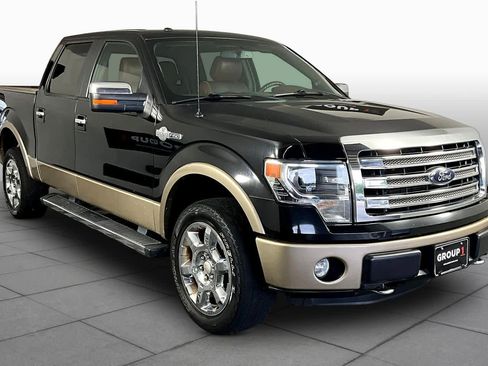 Used 2013 Ford F150 King Ranch w/ King Ranch Luxury Pkg image 3
