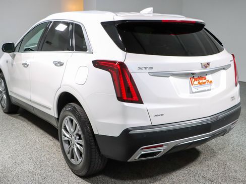 Used 2022 Cadillac XT5 Premium Luxury AWD/4WD image 9