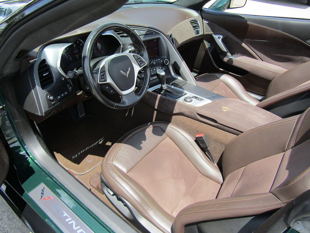 Used 2014 Chevrolet Corvette Stingray Convertible w/ 3LT Preferred Equipment Group RWD image 10