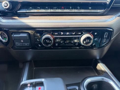 Used 2023 Chevrolet Silverado 1500 LTZ w/ LTZ Premium Texas Edition AWD/4WD image 14