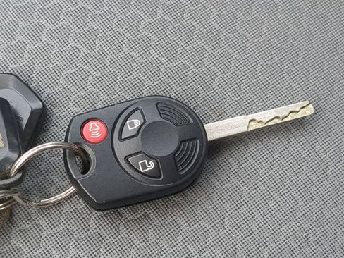 Used 2018 Ford Escape SE AWD/4WD image 32