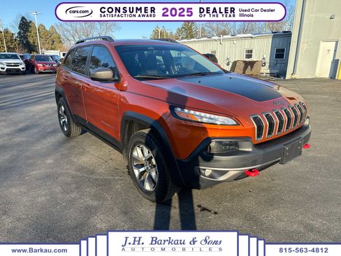 Used 2015 Jeep Cherokee Trailhawk w/ Comfort/Convenience Group image 1