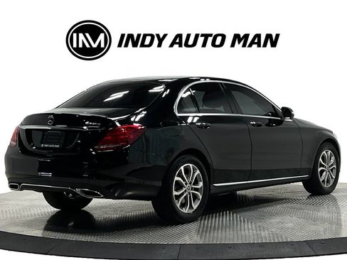Used 2015 Mercedes-Benz C 300 4MATIC Sedan image 4
