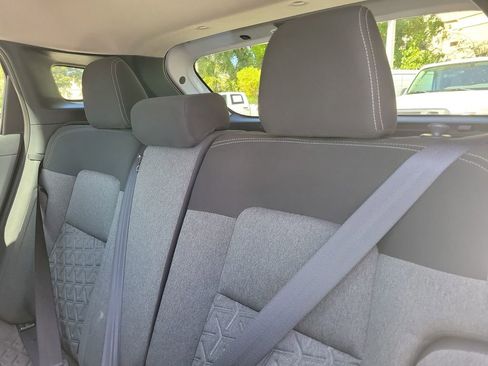 Certified 2025 Nissan Kicks SV image 17