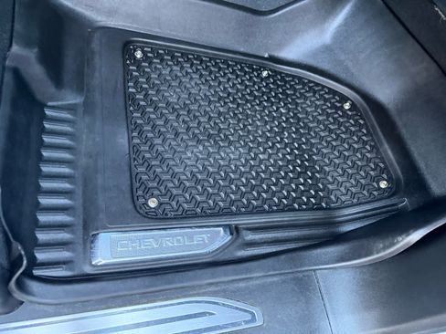 Used 2024 Chevrolet Silverado 1500 RST w/ Protection Package image 8