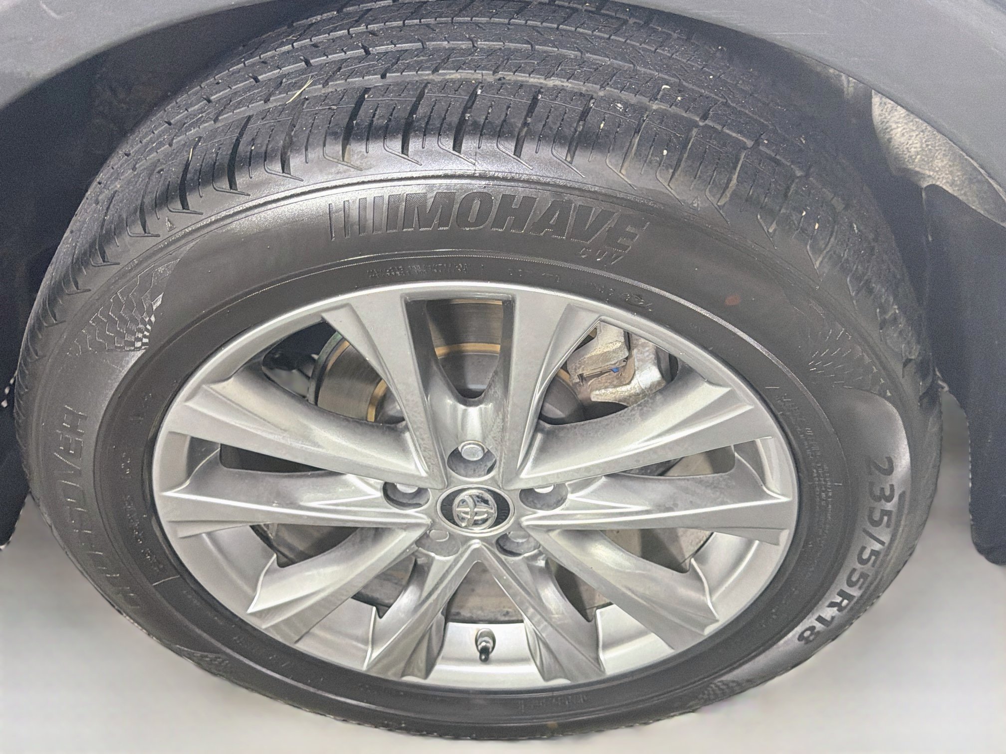 Used 2017 Toyota RAV4 Limited w/ Advanced Technology Package AWD/4WD image 11