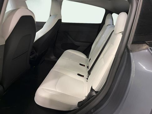 Used 2023 Tesla Model Y Long Range image 6