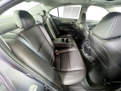 Used 2018 Acura TLX V6 SH-AWD image 26
