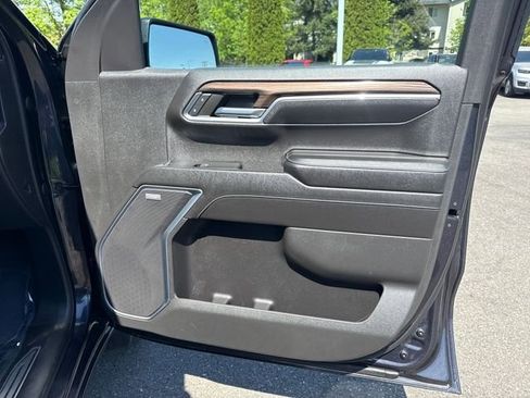 Used 2022 Chevrolet Silverado 1500 RST w/ RST All Star Premium Package AWD/4WD image 24