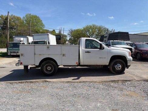 Used 2011 GMC Sierra 3500 W/T w/ Snow Plow Prep Package AWD/4WD image 3