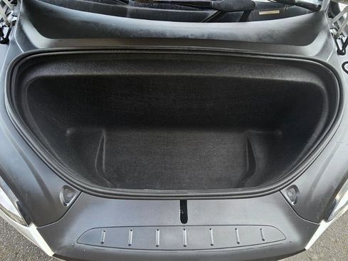 Used 2022 Tesla Model X AWD/4WD image 26
