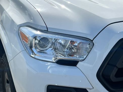 Used 2023 Toyota Tacoma SR w/ SR Convenience Package image 8