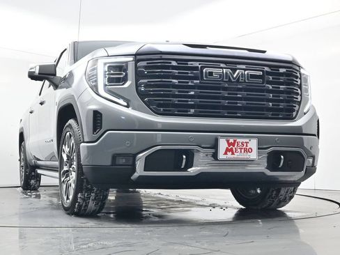 Used 2023 GMC Sierra 1500 Denali Ultimate AWD/4WD image 36