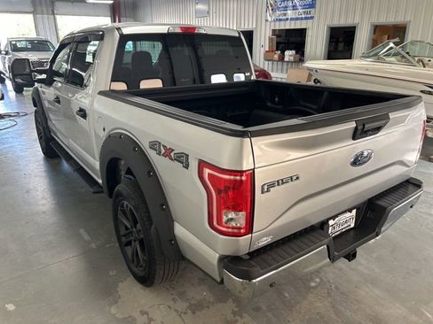 Used 2015 Ford F150 XLT w/ Equipment Group 301A Mid AWD/4WD image 6