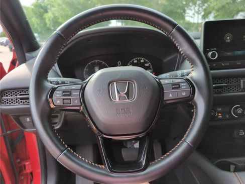 Used 2025 Honda HR-V Sport image 28