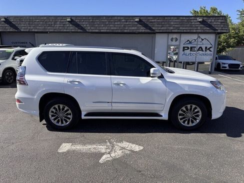 Used 2014 Lexus GX 460 Luxury AWD/4WD image 8