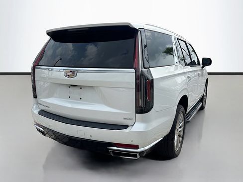 Used 2022 Cadillac Escalade Premium Luxury AWD/4WD image 5