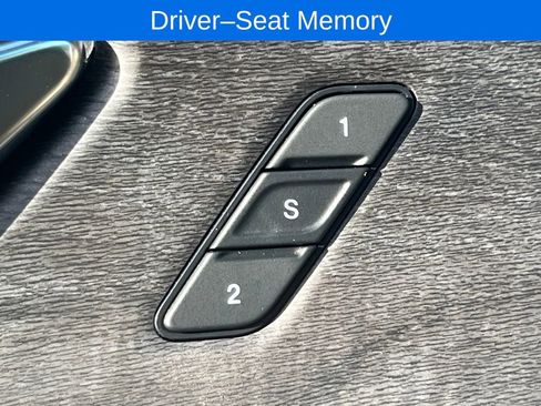 New 2025 Jeep Grand Cherokee L Limited w/ Luxury Tech Group II image 32