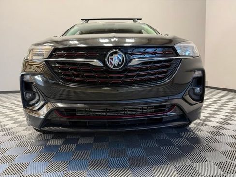 Used 2022 Buick Encore GX Preferred w/ Sport Touring Package FWD image 3