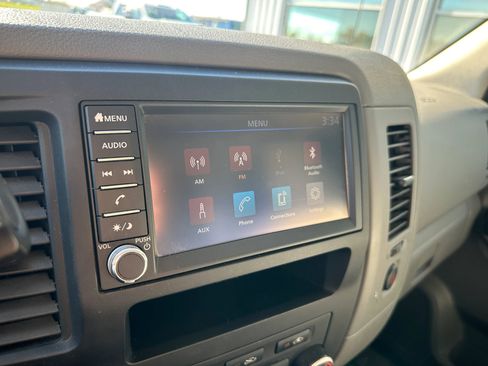 Used 2019 Nissan NV 2500 SV image 24