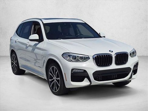 Used 2018 BMW X3 xDrive30i AWD/4WD image 3