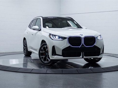 New 2026 BMW X3 xDrive30 w/ Premium Package image 5