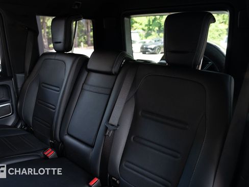 Used 2019 Mercedes-Benz G 550 image 32