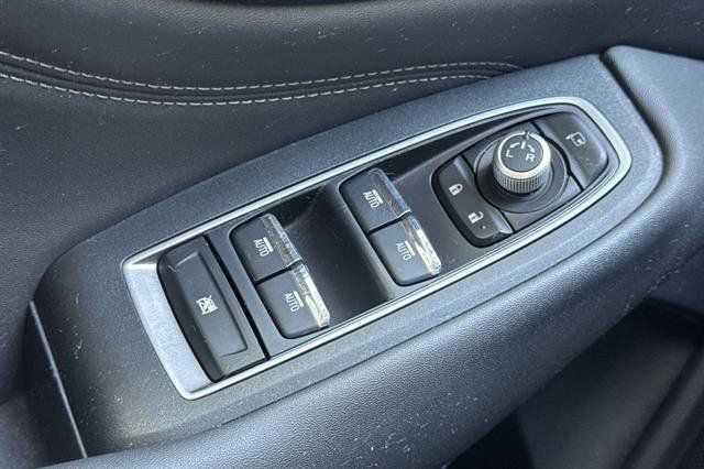 Used 2024 Subaru Outback Touring XT AWD/4WD image 11