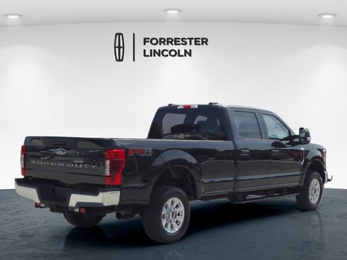 Used 2020 Ford F250 XLT AWD/4WD image 3