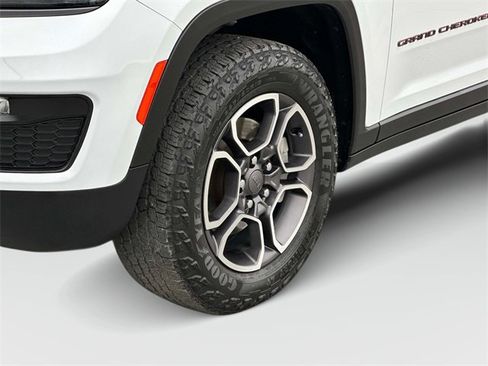 Used 2022 Jeep Grand Cherokee Trailhawk image 29