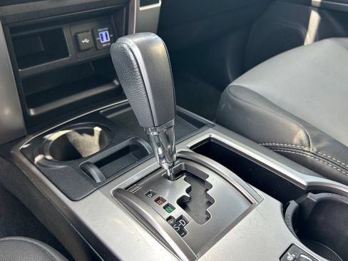 Used 2024 Toyota 4Runner SR5 Premium RWD image 31