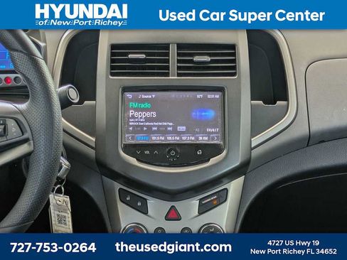 Used 2016 Chevrolet Sonic LT w/ Driver Confidence Package FWD image 17