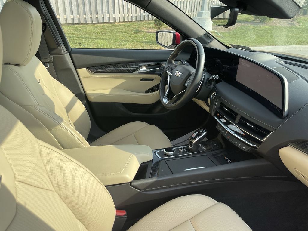 Certified 2025 Cadillac CT5 Premium Luxury w/ Technology Package AWD/4WD image 31