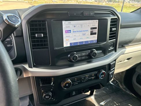 Used 2022 Ford F150 XLT image 16