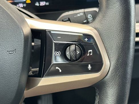 Used 2023 BMW iX xDrive50 w/ Premium Package image 29