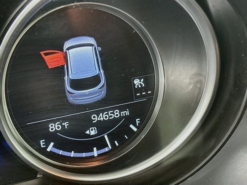 Used 2020 MAZDA CX-5 Touring FWD image 19