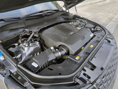 Used 2018 Land Rover Range Rover Sport Supercharged image 48