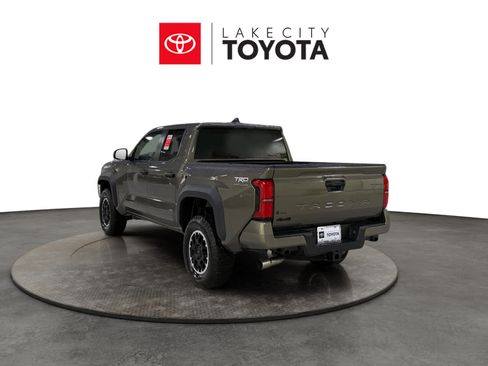 New 2026 Toyota Tacoma TRD Off-Road AWD/4WD image 4