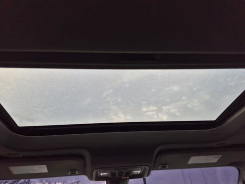 Used 2022 GMC Sierra 3500 Denali image 18