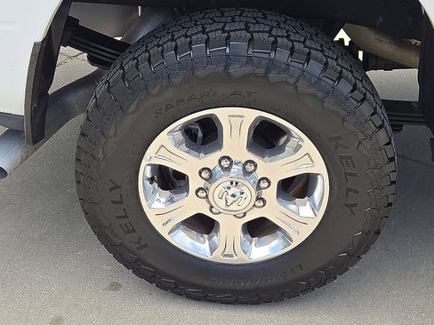 Used 2024 RAM 3500 Big Horn AWD/4WD image 7