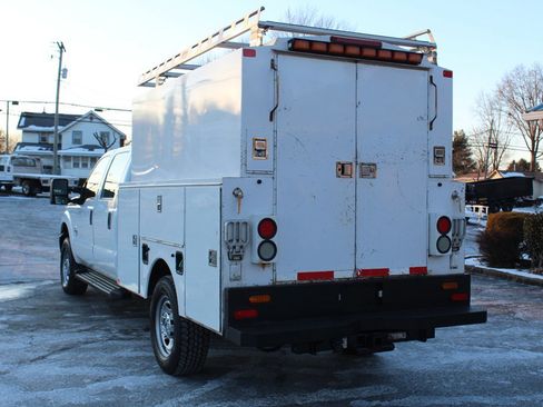 Used 2016 Ford F350 XL image 4