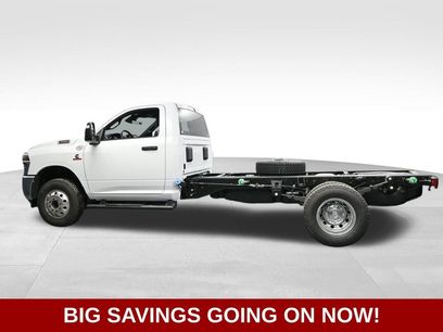 New 2026 RAM 3500 Tradesman w/ Chrome Appearance Group